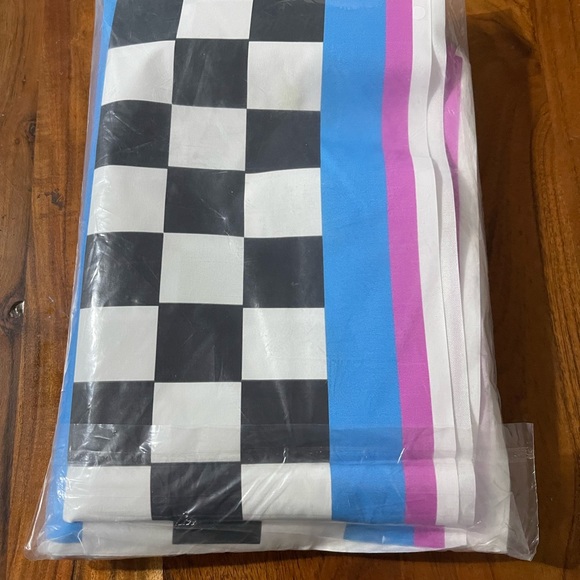 Bows or Burnouts Gender Reveal Backdrop - Picture 3 of 3